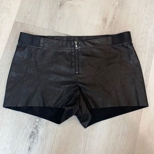 Alice and olivia black leather bootie shorts